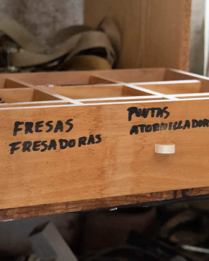 [Material fresas, puntas]