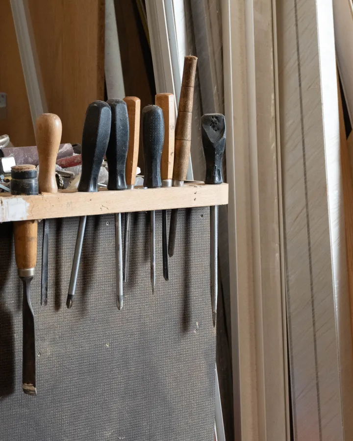 [Herramientas de carpintería - Destornilladores, cinceles]